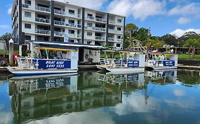 Spinnaker Waters - Entire 2 Bedroom Apartment At Sandstone Point